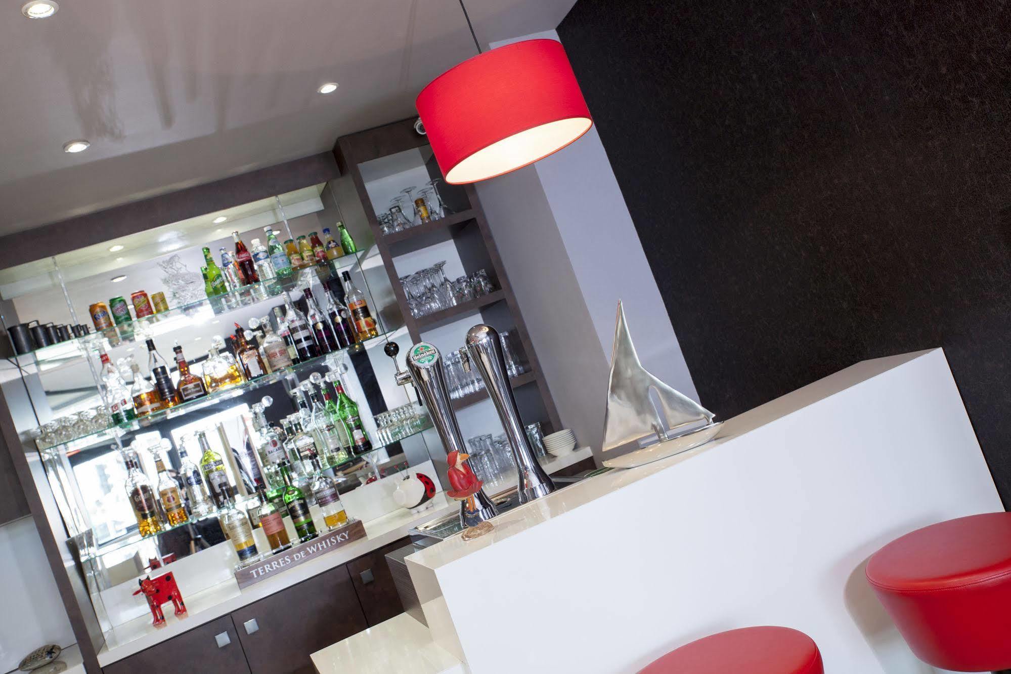 Ambassadeur Hotel - Cherbourg Port De Plaisance Eksteriør billede